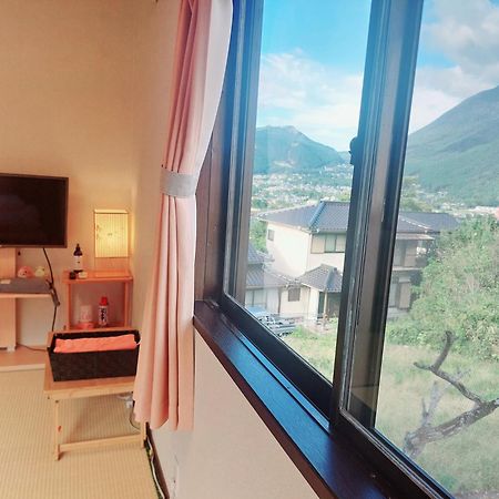 Hotel Yufuin Sunday Esterno foto