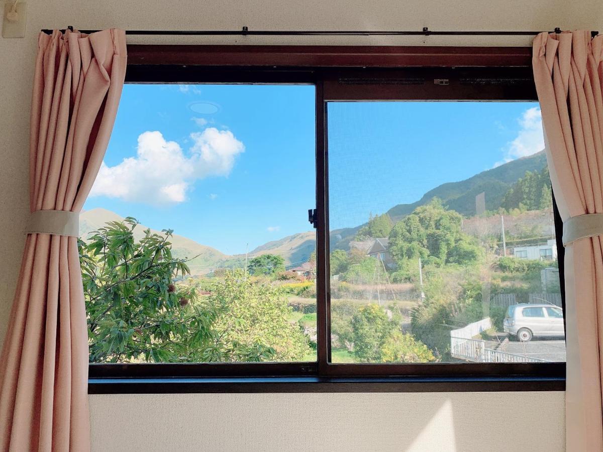 Hotel Yufuin Sunday Esterno foto